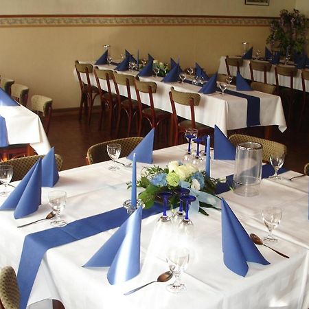 Landgasthaus Hoffmeister Hehlen Bagian luar foto