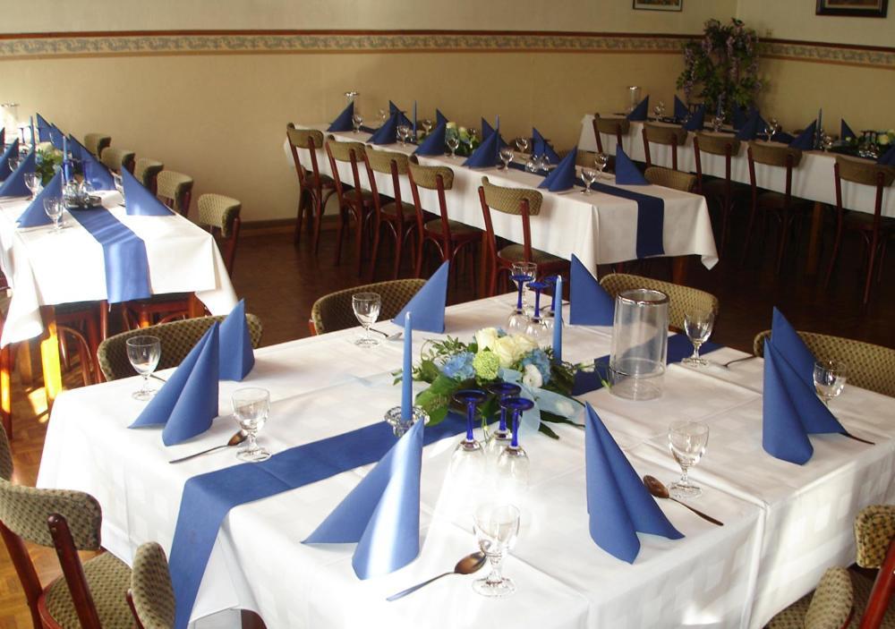 Landgasthaus Hoffmeister Hehlen Bagian luar foto